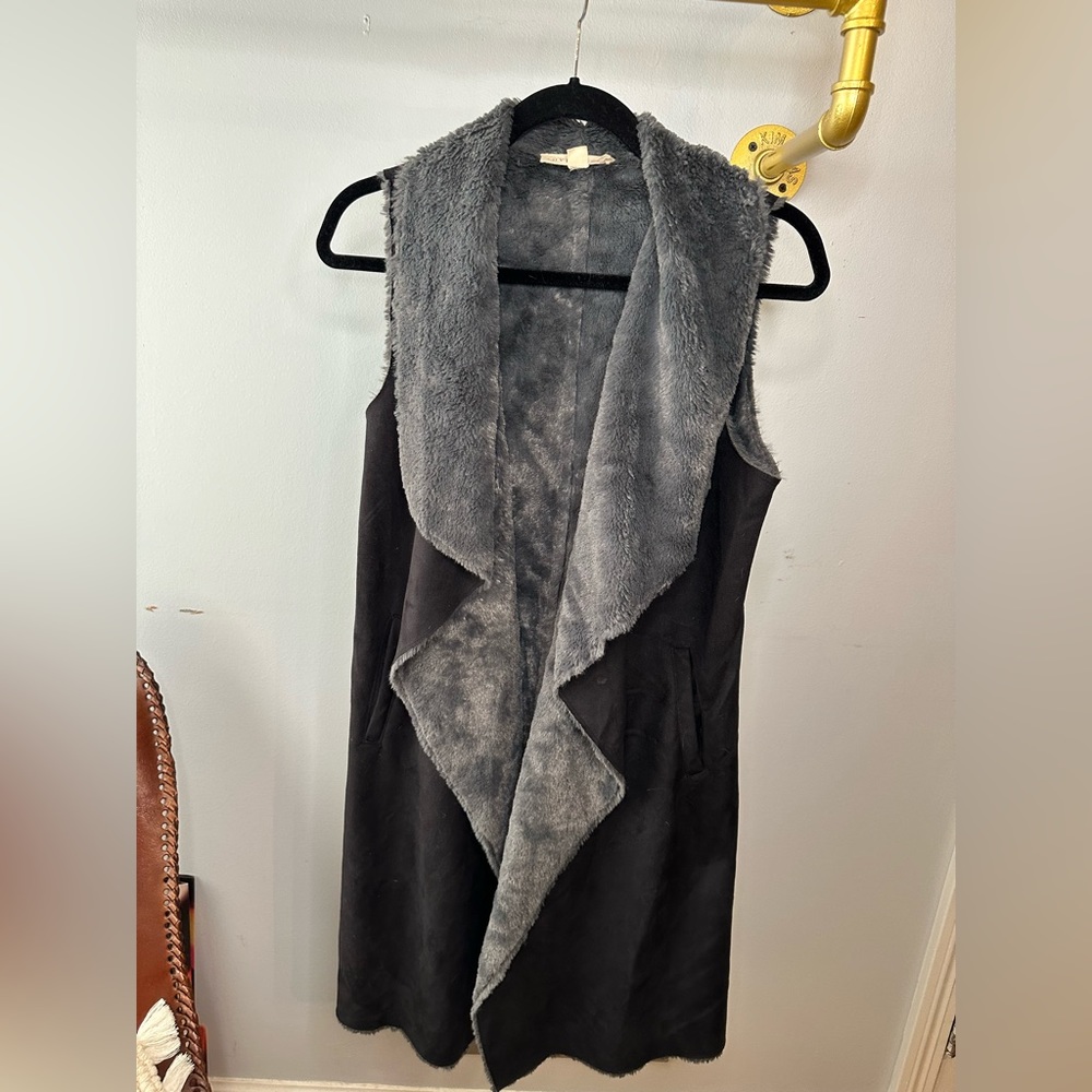 Anthropologie Like New Fur & soft suede Long Open-front Vest with Pockets